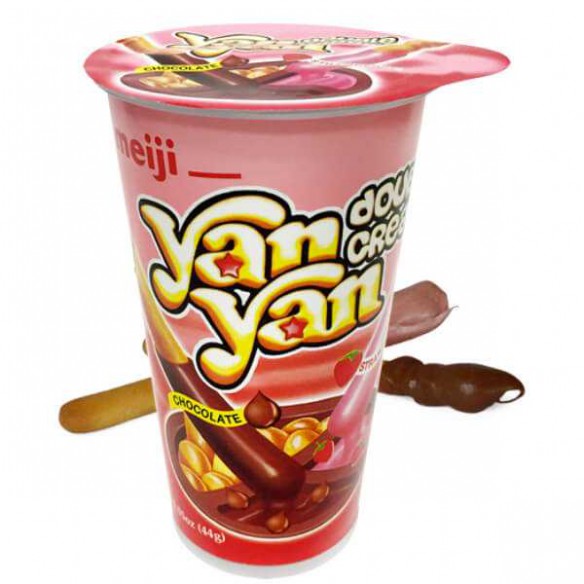 Meiji Chocolate Strawberry Double Cream Yan Yan 44 g